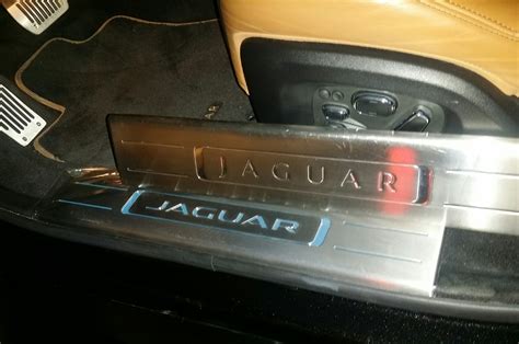 install illuminated door sill tread plates page  jaguar forums jaguar enthusiasts