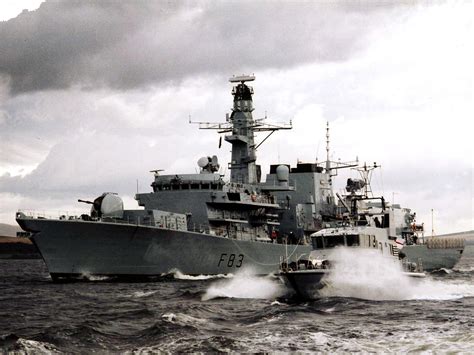 britain warns russia over naval aggression after tracking warship through north sea on