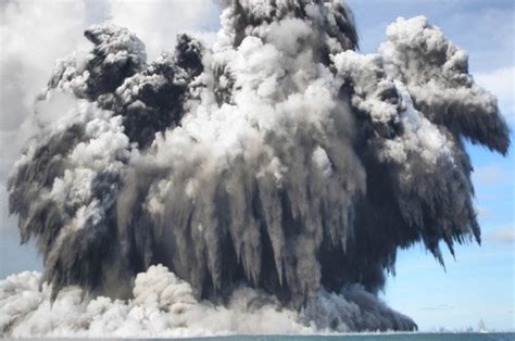 Caribbean Volcano Fears Eruption Imminent In British Holiday Hotspot