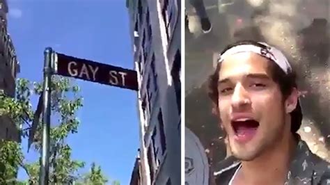 teen wolf star tyler posey says sorry everyone i m not really gay