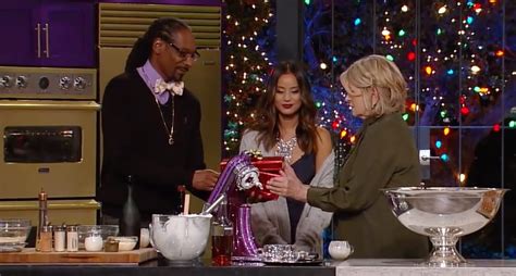 Jason Derulo And Jamie Chung Join Martha And Snoop S Potluck