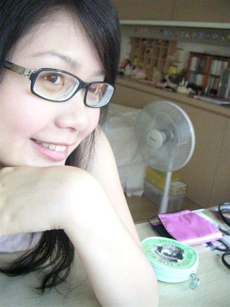 photo 1737516135 asian girls wearing glasses album micha photo and video