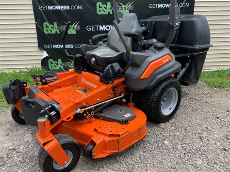 husqvarna zx commercial  turn wbagger    month lawn mowers  sale