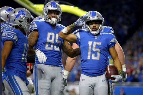 detroit lions  tampa bay buccaneers  updates score tv channel