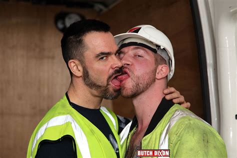 worker gay kiss rekrsoldier flickr