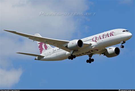 bcc qatar airways boeing   dreamliner photo  hugo schwarzer id