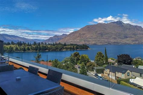hotels  queenstown  youll love  queenstown diary