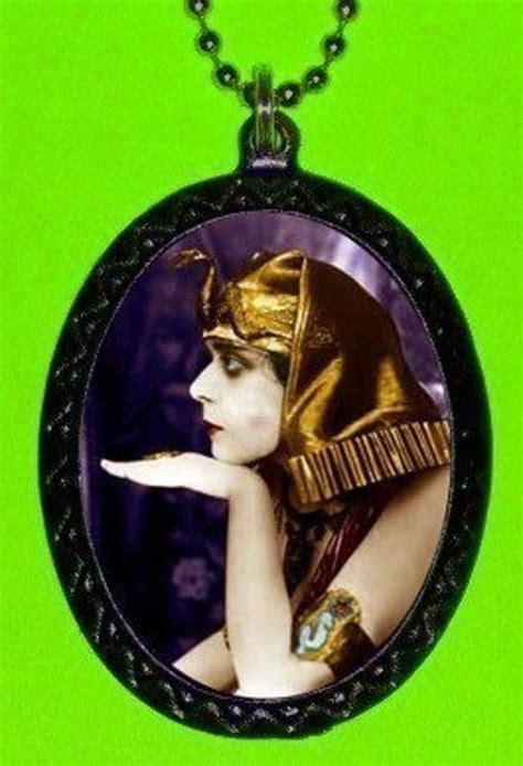 silent film cleopatra necklace pendant 30s vamp pin up pinup