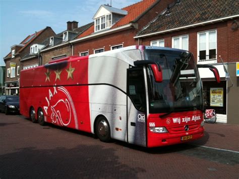 fc twente fans versieren ajax bus