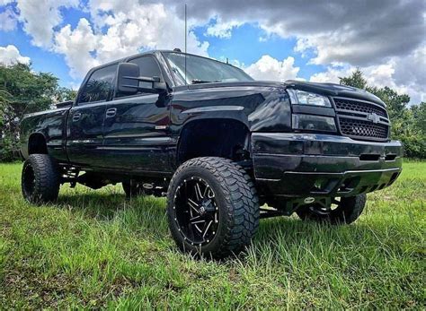 lifted duramax diesel truck lifted trucks trucks chevy diesel trucks