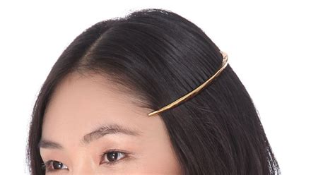weird minimalist hair accessory