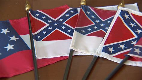 Confederate Flags Still For Sale At Dallas Shop