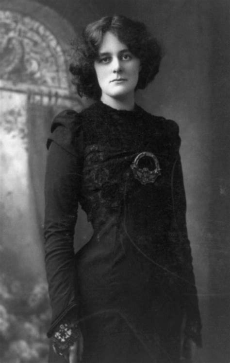 maud gonne   actress suffragette  irish activist  beauty   tightened