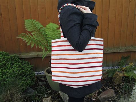 tas de simpelste ooit met voering tas zelf handtassen maken handtas patroon naaien