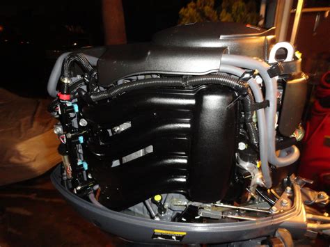 yamaha  outboard motor  hours clean fuel injected  stroke sold bloodydecks