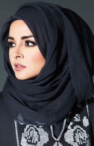 Modern Hijab Scarf Style Fashion For Muslim Women’s