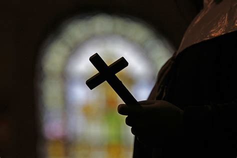 Sex Abuse Crisis Tops Agenda As Us Catholic Bishops Convene Ap News