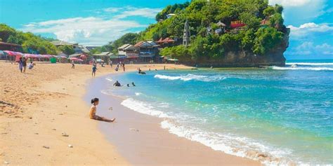 pantai pulang sawal hidden gem  wajib didatangi  liburan