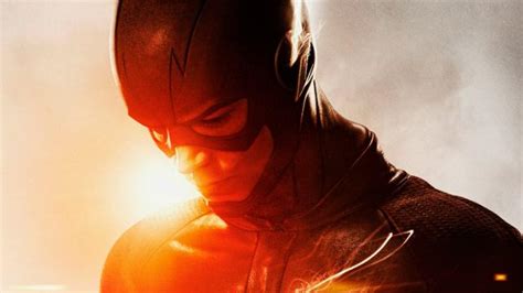 The Flash Barry Allen S Brand New Season 2 Suit