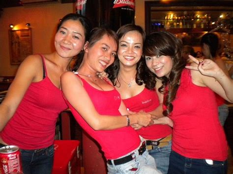 ho chi minh city nightlife girls best places to meet