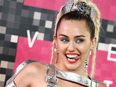 Miley Cyrus And Her Love For Topless Selfies Music Hindustan Times