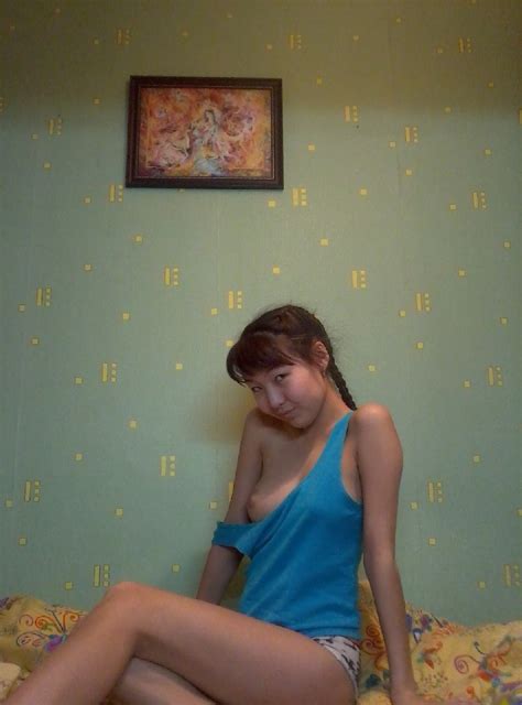 really sexy overseas korean girlfriend natasha s beautiful boobs pink pussy self photos leaked