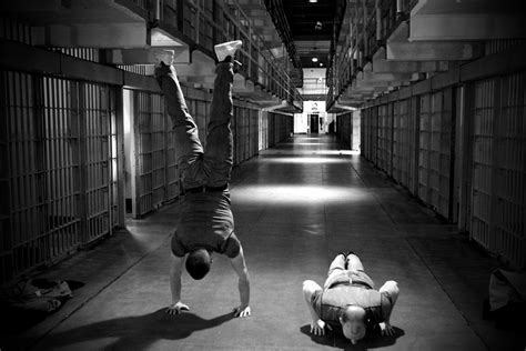 convict conditioning review master   elite bodyweight exercises