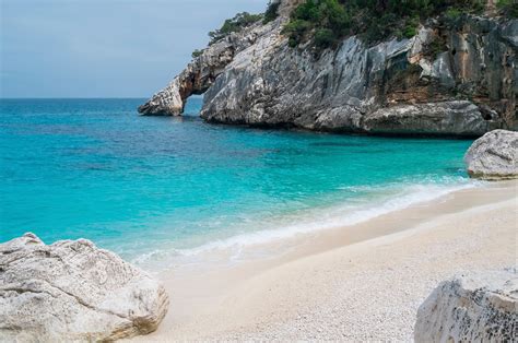isole italiane le più belle da visitare non solo in estate