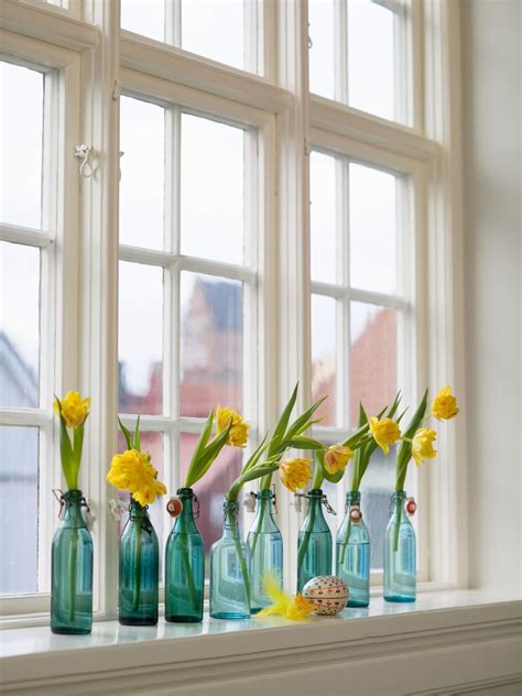 fensterbaenke dekorieren style tricks und ideen fensterbank dekorieren tulpen vase