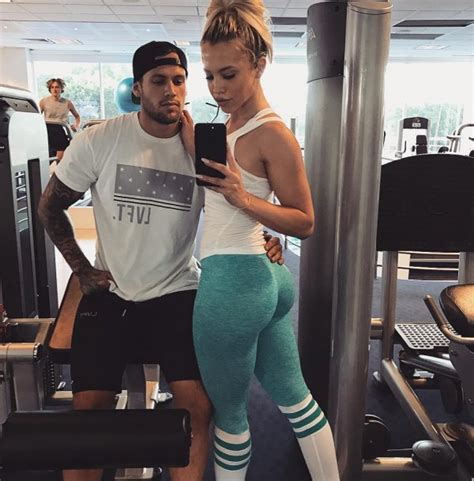 the workout selfie the cutest couple poses to use on…