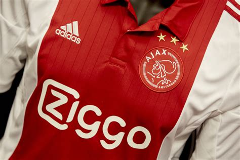 dynamo kiev ajax  op televisie en radio totaal tv