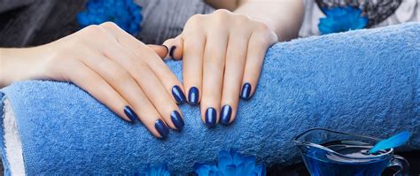 blue nails  spa