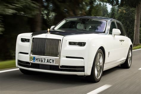 rolls royce phantom saloon gallery  carbuyer