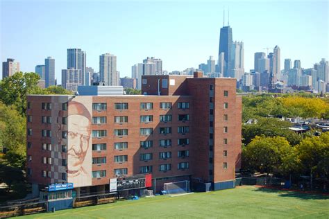 housing depaul university chicago
