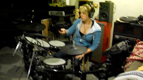 hot girl playing drums making a remix youtube