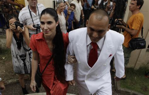 Photo Gallery Transgender Wedding In Cuba First Of Its