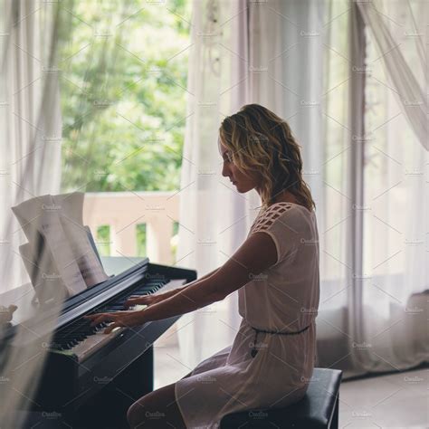 Beautiful Woman Playing Piano High Quality People Images ~ Creative