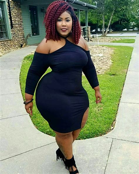 lil black dress curvy woman thick girls outfits