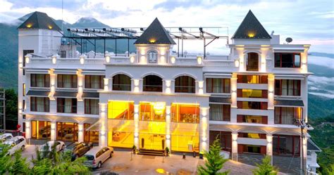 book  nz amber dale luxury hotel  spa  munnar india
