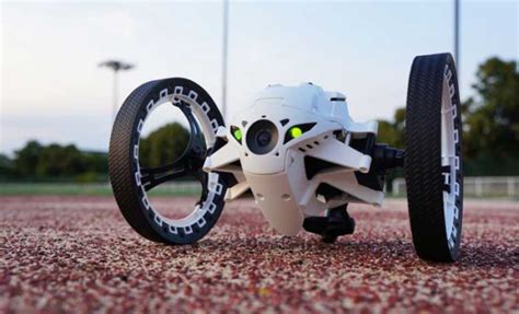 le mini drone parrot jumping sumo electroguide
