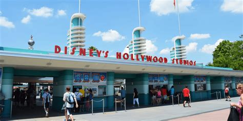 voyage    mermaid reopening  hollywood studios