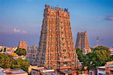 Best Tourist Places In Tamil Nadu For Holiday Trips