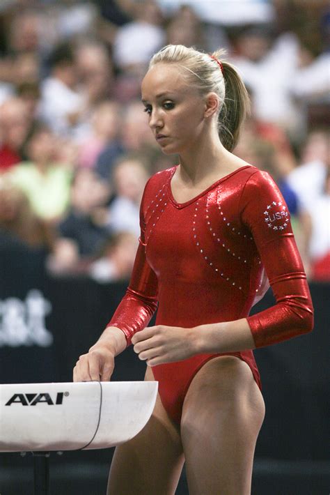 Sexy Female Abs Gymnasts Are Awesome