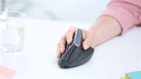 logitechs  mx vertical mouse aims  eliminate cad induced hand strain solidsmack
