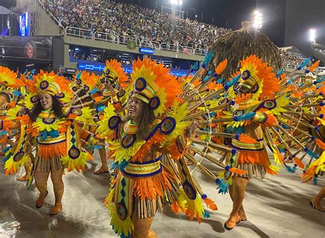 carnival  brazil  guide   iconic celebration