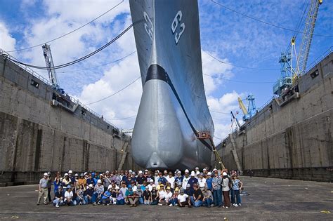 uss missouri  dry dock   warshipporn