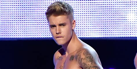 justin bieber wants to sue the ny daily news for posting penis pics