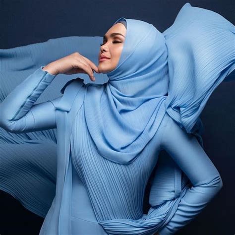 smile cute from siti nur halizah 💖 malaysian hijabi siti nurhaliza
