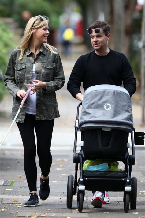 declan donnelly makes cheeky admission about sex life with wife ali astall ⋆ gossipela