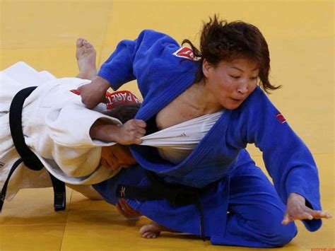 olympian nip slip at women s judo the nip slip